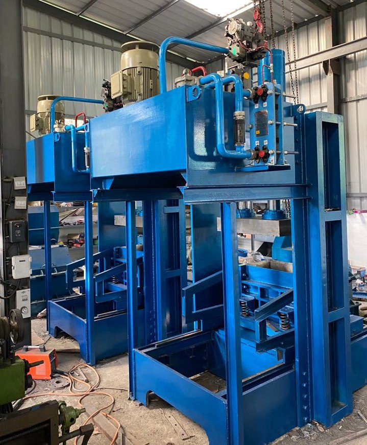 Hydraulic Press - Image 2