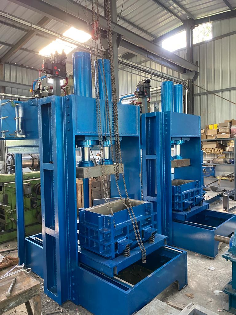 Hydraulic Press - Image 4